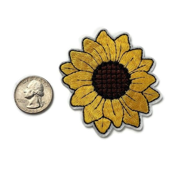 Sunflower 2 Embroidered Patch - Picture 2 of 3